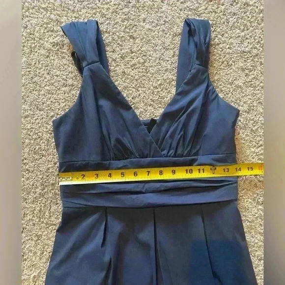 BCBG Women’s Maxazria Party Dress Navy Blue size 4 - Picture 11 of 14